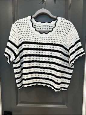GAP Black and White Crocheted Striped Crop Top
